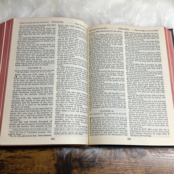 The Holy Bible Douay Confraternity New Catholic Version PJ Kenedy & Sons 1950 - Picture 5 of 7